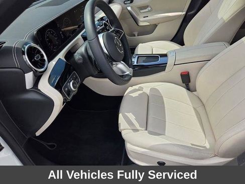 Used 2025 Mercedes-Benz CLA 250 image 9