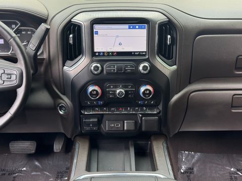 Used 2019 GMC Sierra 1500 Denali AWD/4WD image 25