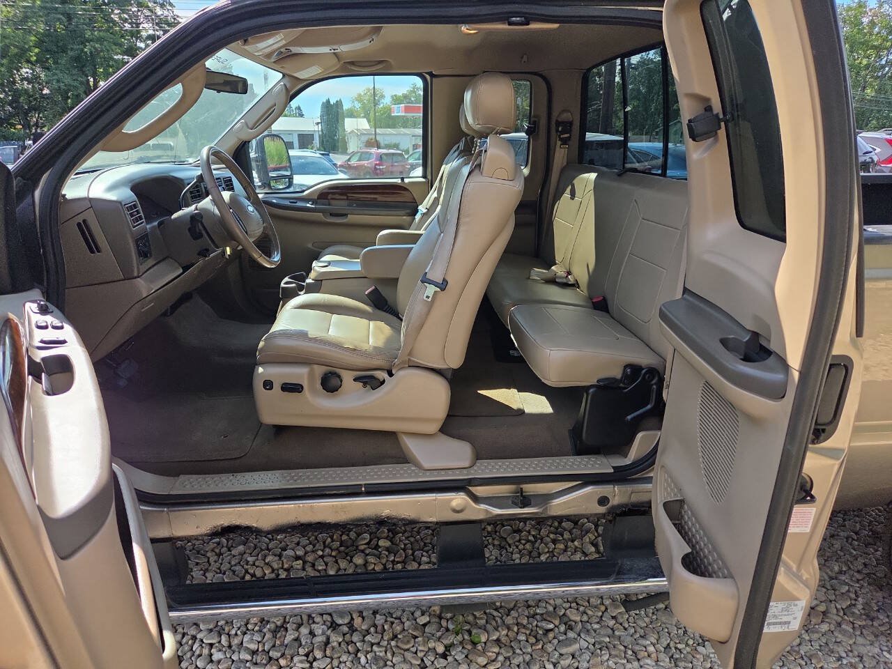Used 2004 Ford F250 Lariat AWD/4WD image 45