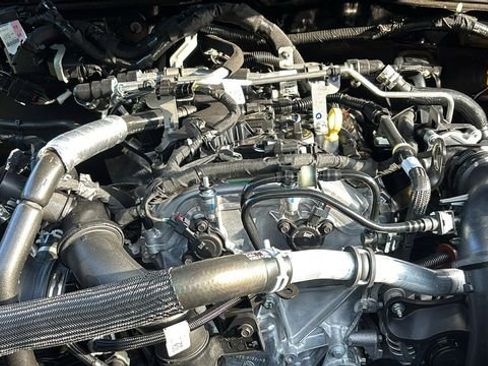 New 2026 Ford Bronco Big Bend w/ Black Diamond Package AWD/4WD image 32