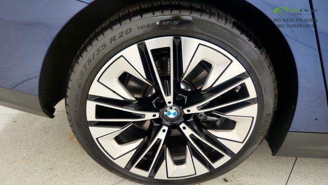 Used 2026 BMW 540i xDrive AWD/4WD image 81