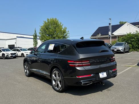 Used 2024 Genesis GV80 3.5T w/ Prestige Package AWD/4WD image 3