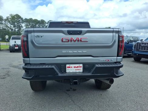 New 2026 GMC Sierra 2500 AT4X AWD/4WD image 6