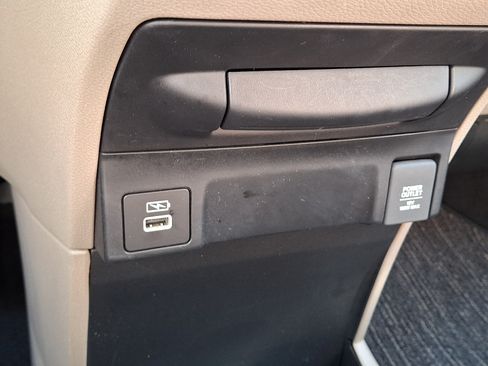 Used 2022 Honda Odyssey EX image 23