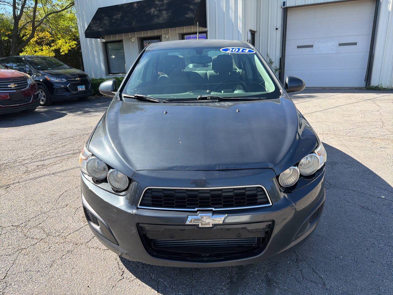 Used 2014 Chevrolet Sonic LT FWD image 2