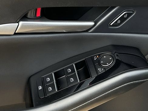 Used 2025 MAZDA CX-30 AWD 2.5 S w/ Select Sport Pkg image 12