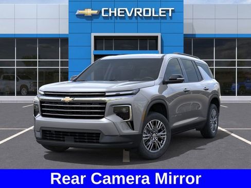 New 2026 Chevrolet Traverse LT w/ Driver Confidence Package image 7