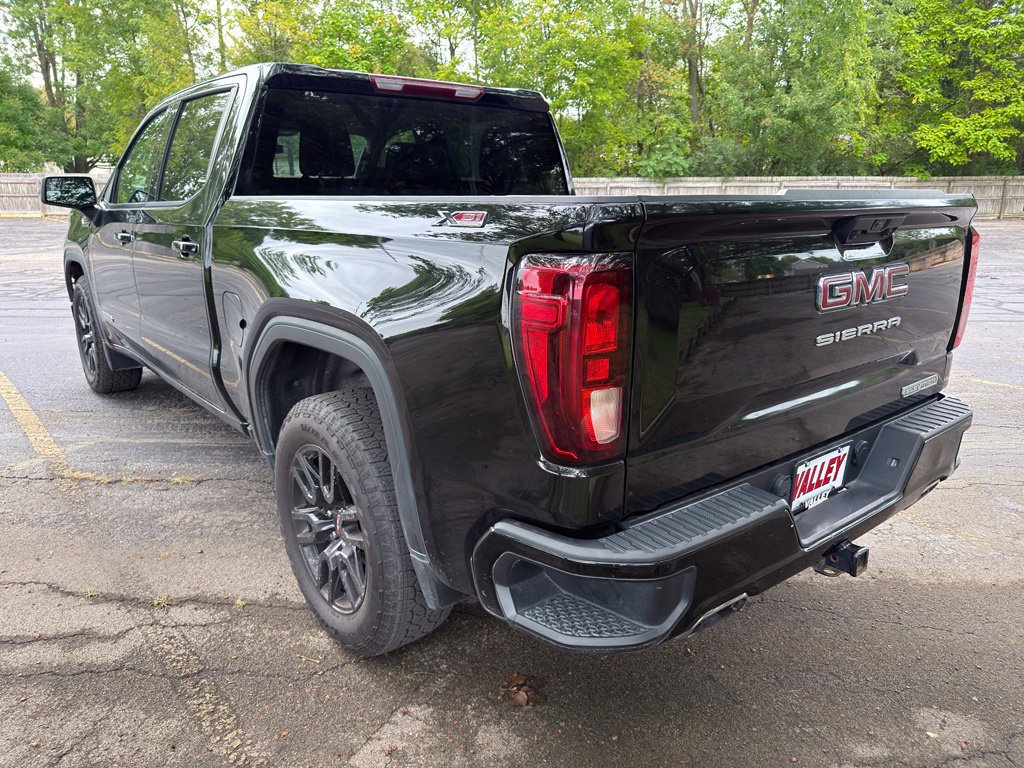 Used 2022 GMC Sierra 1500 Elevation w/ X31 Off-Road Package AWD/4WD image 15
