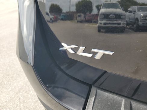 Used 2023 Ford Explorer XLT w/ Equipment Group 202A image 10