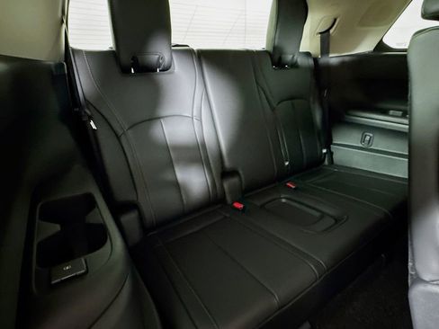 New 2026 INFINITI QX60 Luxe image 34