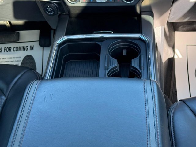 Used 2022 Ford F350 Platinum w/ FX4 Off-Road Package AWD/4WD image 14