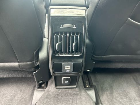 Used 2022 Jeep Compass Latitude w/ Sun and Sound Group AWD/4WD image 25