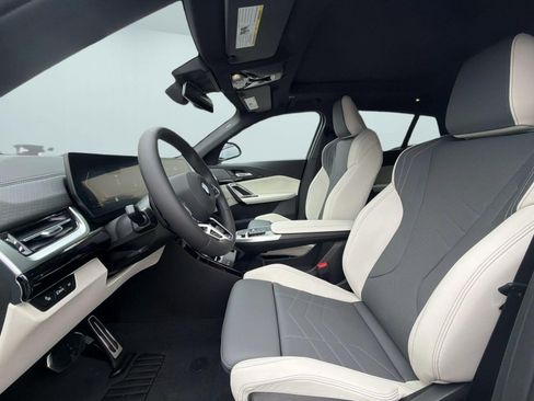 New 2026 BMW X2 xDrive28i w/ Technology Package AWD/4WD image 27