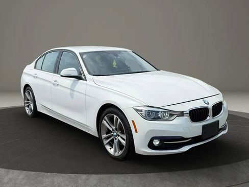 Used 2018 BMW 330i xDrive Sedan AWD/4WD image 1