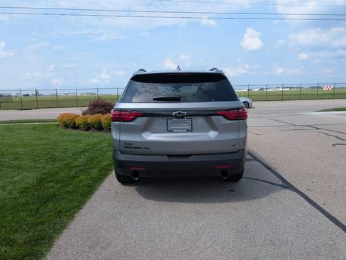 Used 2023 Chevrolet Traverse LT w/ Midnight/Sport Edition AWD/4WD image 8