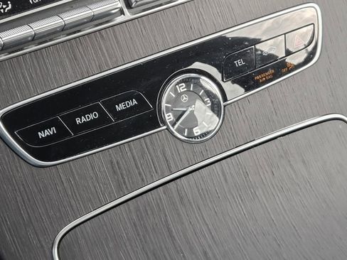 Used 2020 Mercedes-Benz C 300 4MATIC Sedan image 23