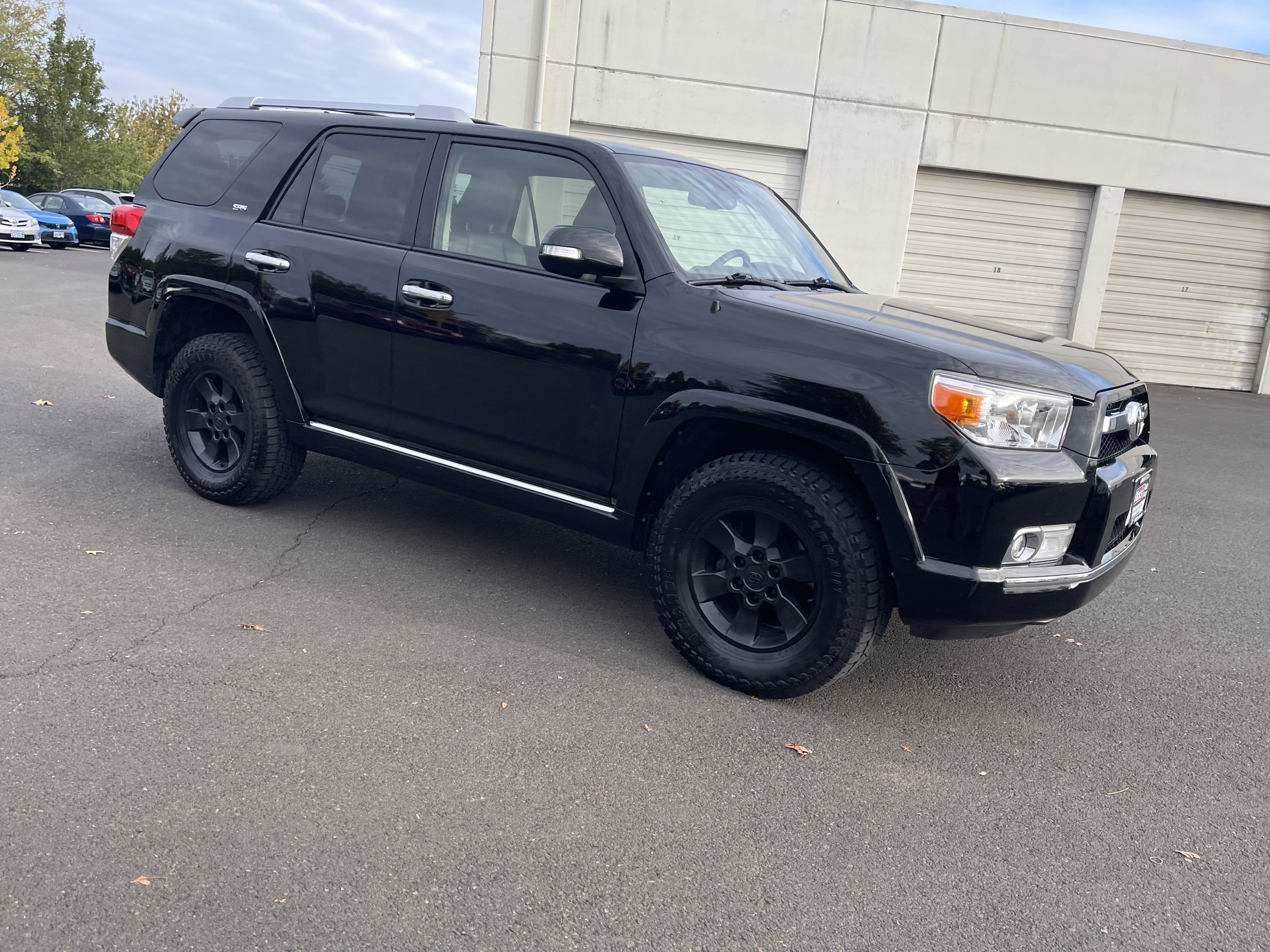 Used 2013 Toyota 4Runner SR5 w/ Convenience Pkg AWD/4WD image 7
