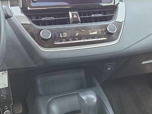 Certified 2024 Toyota Corolla LE FWD image 19