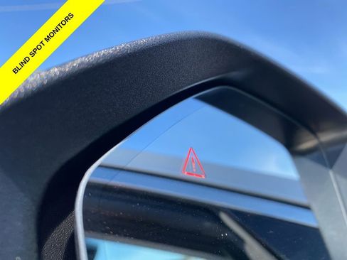 Used 2024 Hyundai Palisade SEL image 16