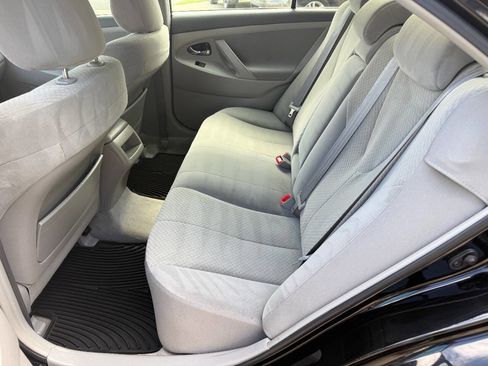 Used 2007 Toyota Camry SE image 13