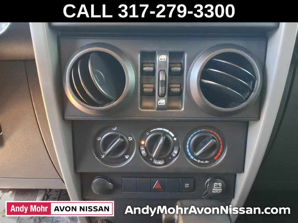 Used 2008 Jeep Wrangler Unlimited X AWD/4WD image 27