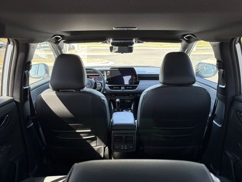 New 2026 Subaru Outback Touring AWD/4WD image 13
