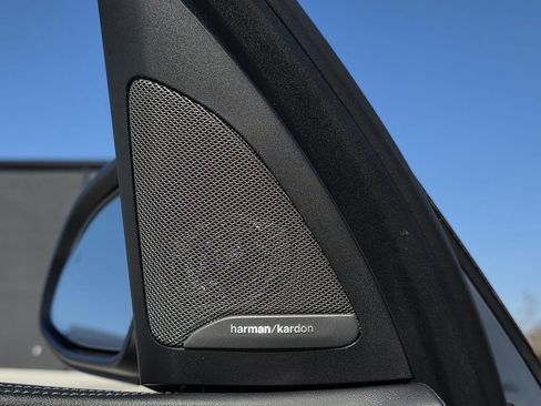 Used 2024 BMW X7 xDrive40i w/ Executive Package image 21