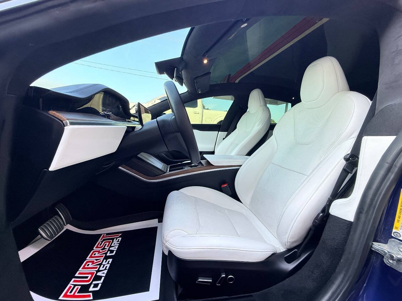 Used 2022 Tesla Model S AWD/4WD image 19