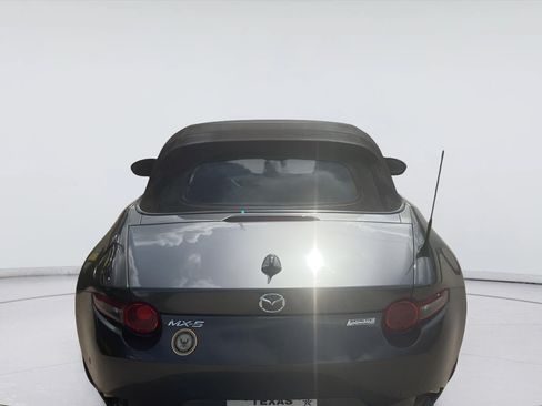 Used 2018 MAZDA MX-5 Miata Grand Touring RWD image 6