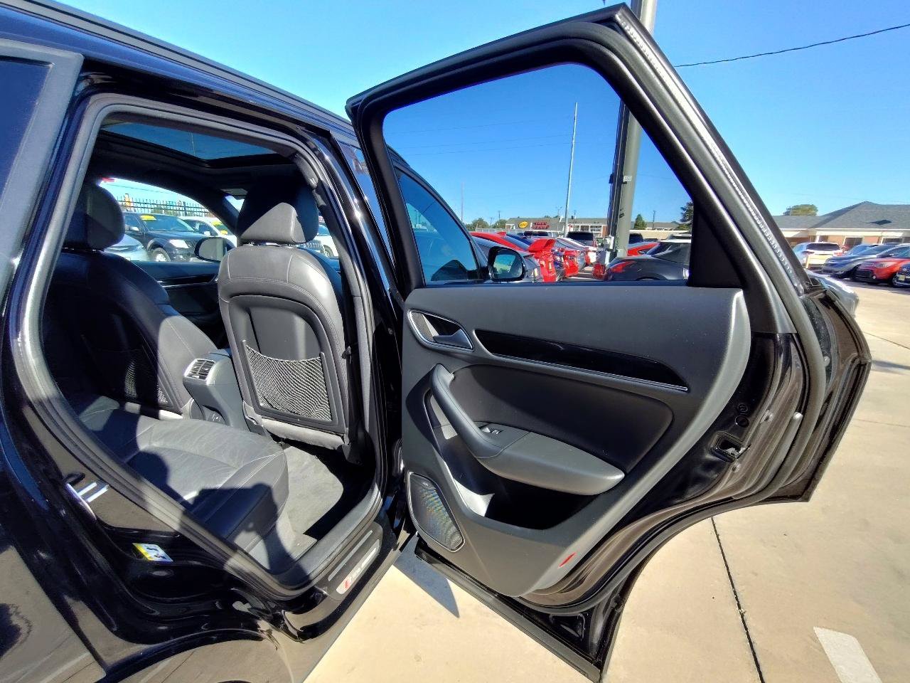 Used 2018 Audi Q3 2.0T Premium Plus FWD image 37