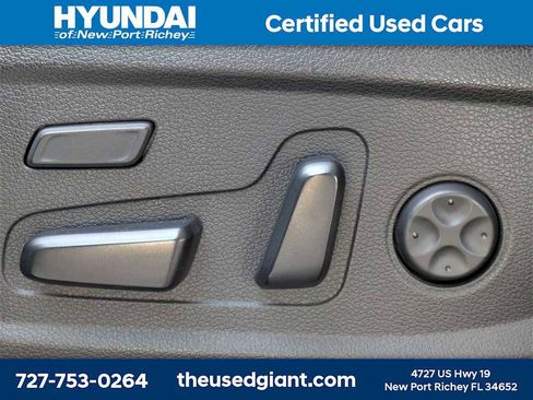 Used 2022 Hyundai Palisade Calligraphy image 27