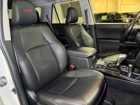 Used 2024 Toyota 4Runner TRD Off-Road Premium w/ Moonroof Package image 13