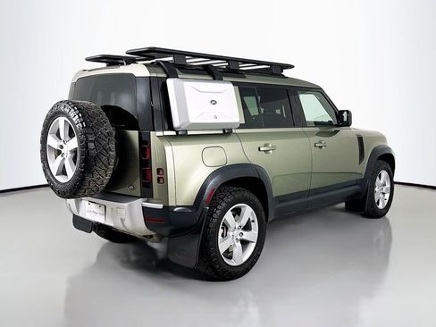 Certified 2023 Land Rover Defender 110 SE AWD/4WD image 9