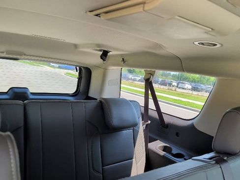 Used 2018 GMC Yukon XL Denali w/ Open Road Package AWD/4WD image 14