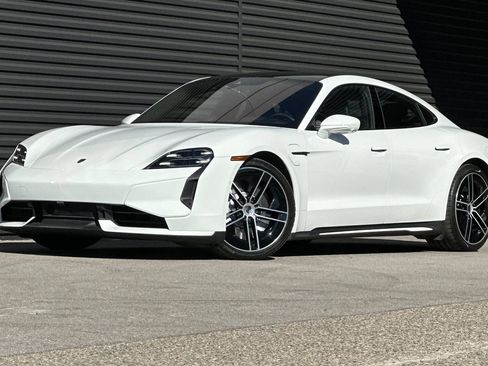 Certified 2025 Porsche Taycan Turbo image 1