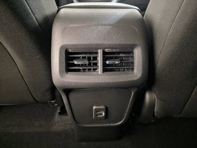 Used 2022 Chevrolet Equinox LT FWD image 27
