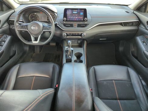 Used 2022 Nissan Altima 2.5 SR FWD image 14