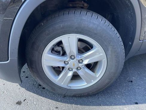 Used 2020 Chevrolet Trax LS w/ Tint and Cruise Package image 30