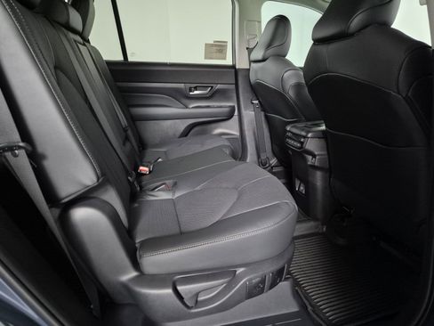 New 2026 Toyota Grand Highlander Limited image 44