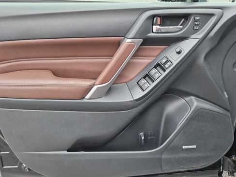 Used 2018 Subaru Forester 2.5i Touring image 11