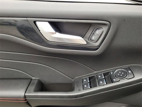 New 2025 Ford Escape ST-Line w/ Equipment Group 301A image 24