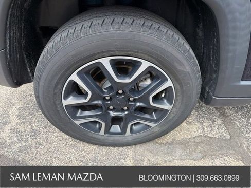 Used 2019 Jeep Compass Trailhawk w/ Safety & Security Group AWD/4WD image 12