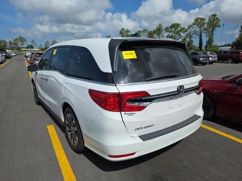 Used 2024 Honda Odyssey EX-L image 4