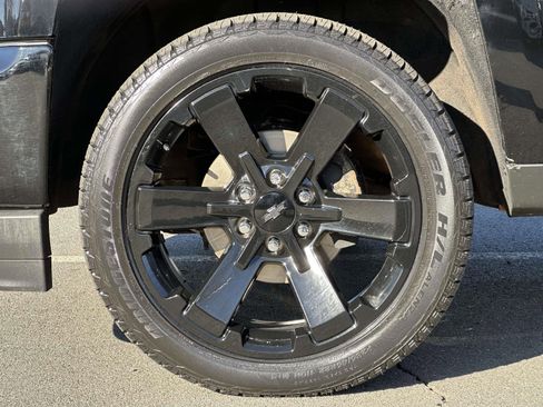 Used 2016 Chevrolet Silverado 1500 LTZ Z71 w/ LTZ Plus Package image 7