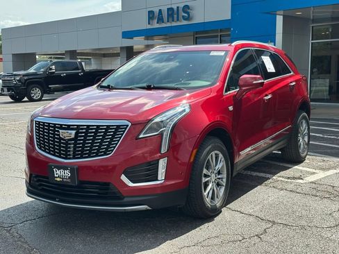 Used 2021 Cadillac XT5 Premium Luxury FWD image 3