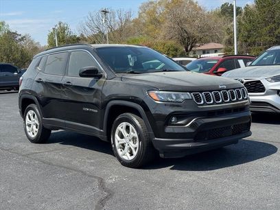 Used 2024 Jeep Compass Latitude