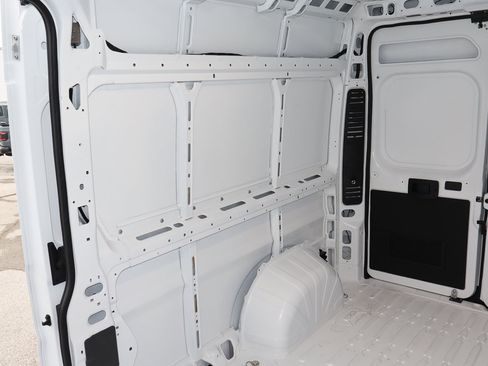 New 2026 RAM ProMaster 2500 w/ Convenience Group image 16