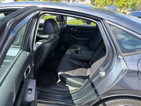 Used 2023 Honda Civic Touring image 16