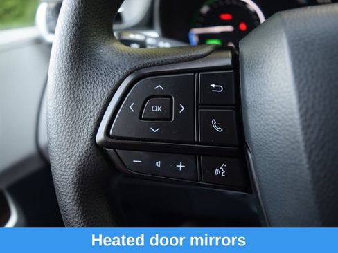 Used 2024 Toyota Sienna LE AWD/4WD image 6