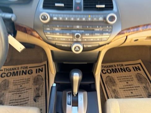 Used 2008 Honda Accord EX image 25